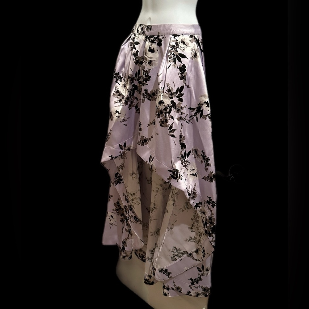 Speechless skirt- shorter in front